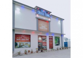OYO 85267 Hotel Cross Town